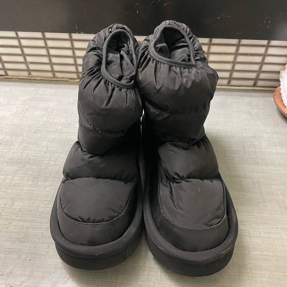 H&M padded boots (black) - Picture 2 of 3